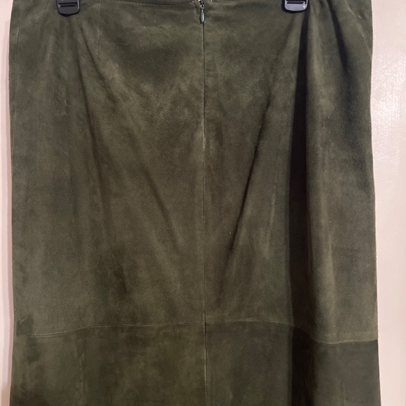 Vintage Suede Maxi skirt - Picture 5 of 10